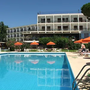 https://irinna-svoronata.kefaloniahotels.net